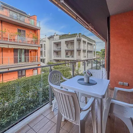 Aura 1 - Apartmán Pineto